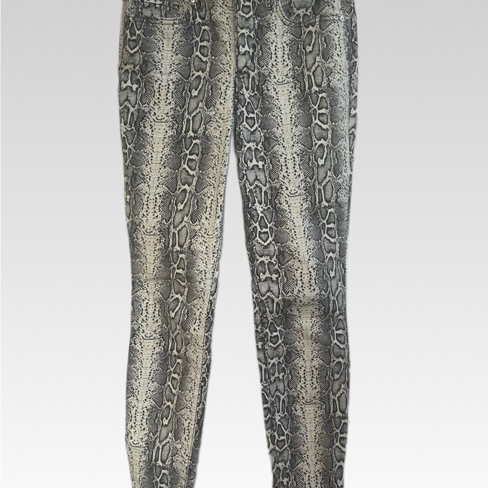 Sofia by Sofia Vergara Gray Snakeskin Skinny Jeans